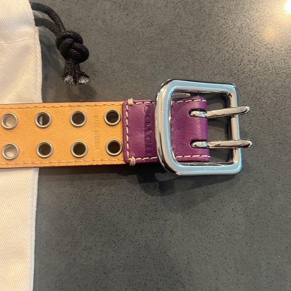 EUC! Coach Leather Grommet Bracelet - Picture 9 of 12